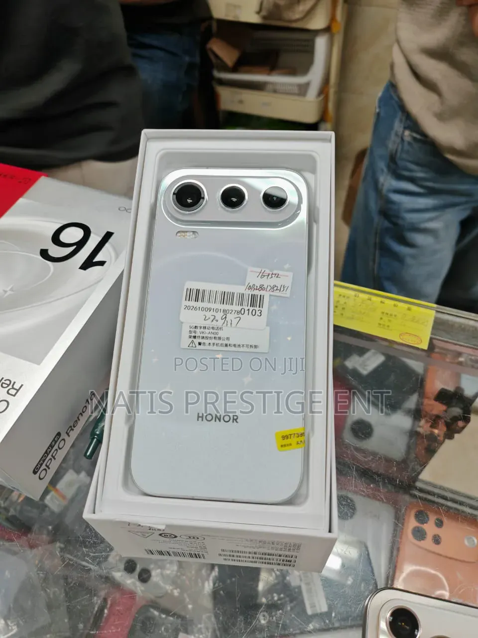New Honor 600 Pro 512 GB Silver