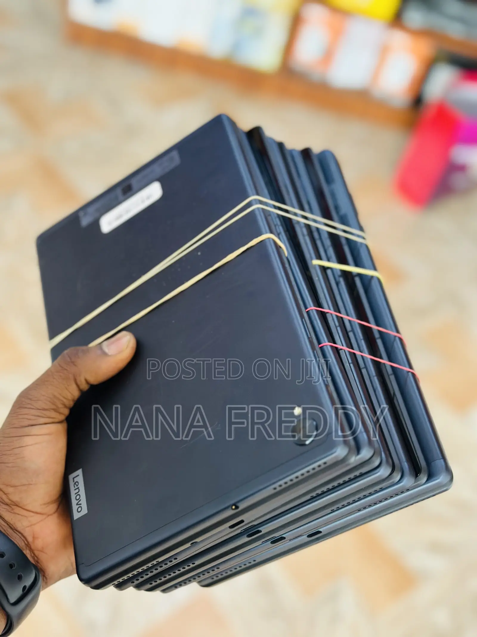 Lenovo Tab K10 64 GB Black