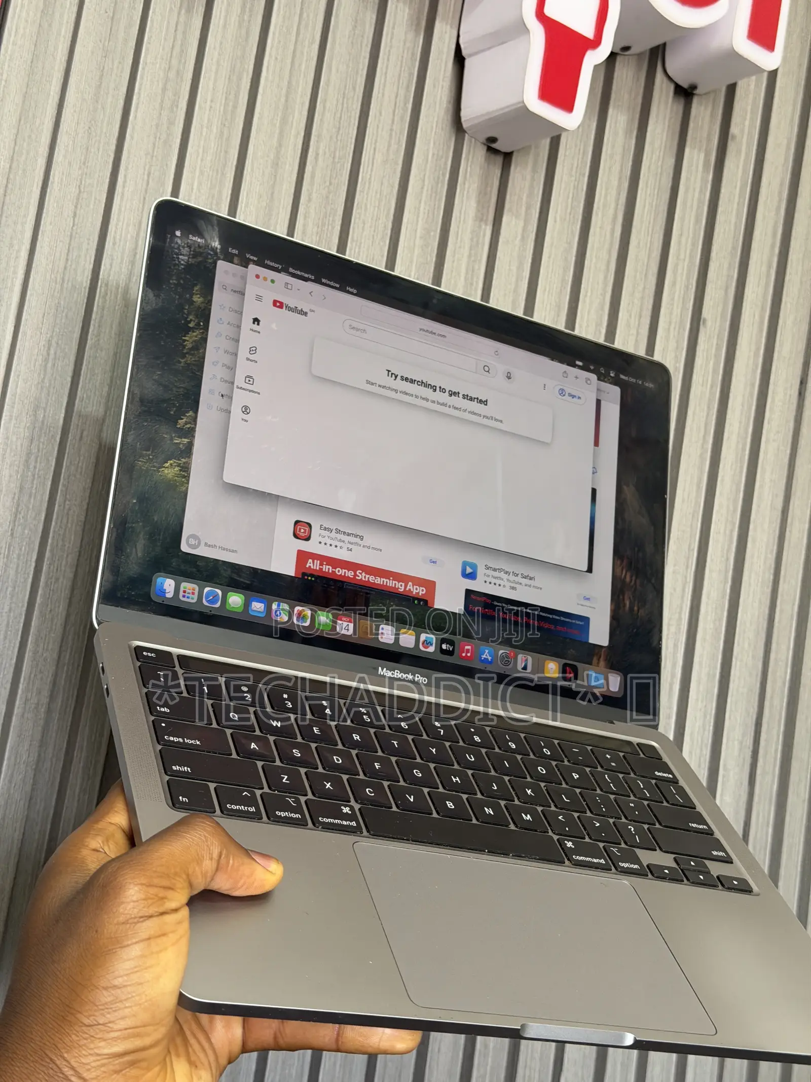 Laptop Apple MacBook Pro 2020 8GB Intel Core i5 SSD 512GB