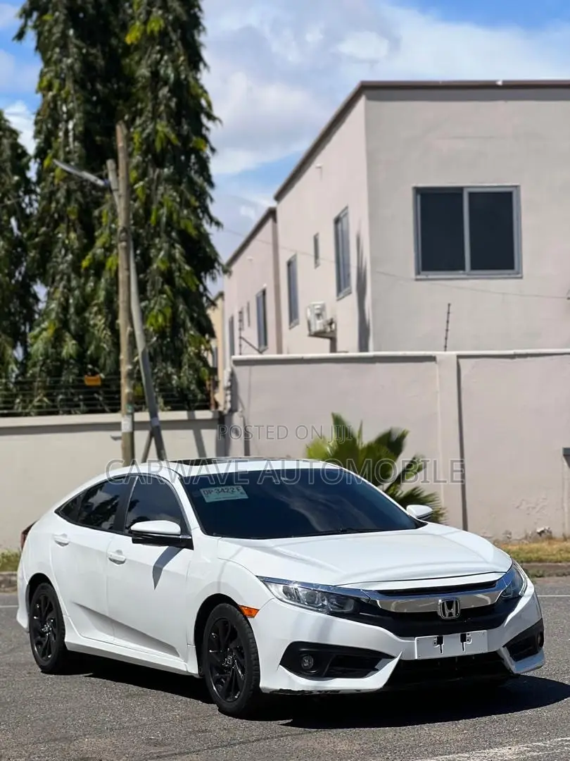 Honda Civic EX Sedan 2018 White