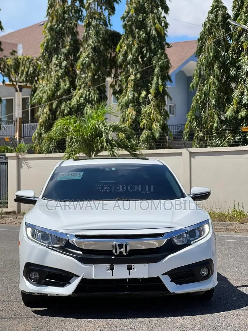 Honda Civic EX Sedan 2018 White