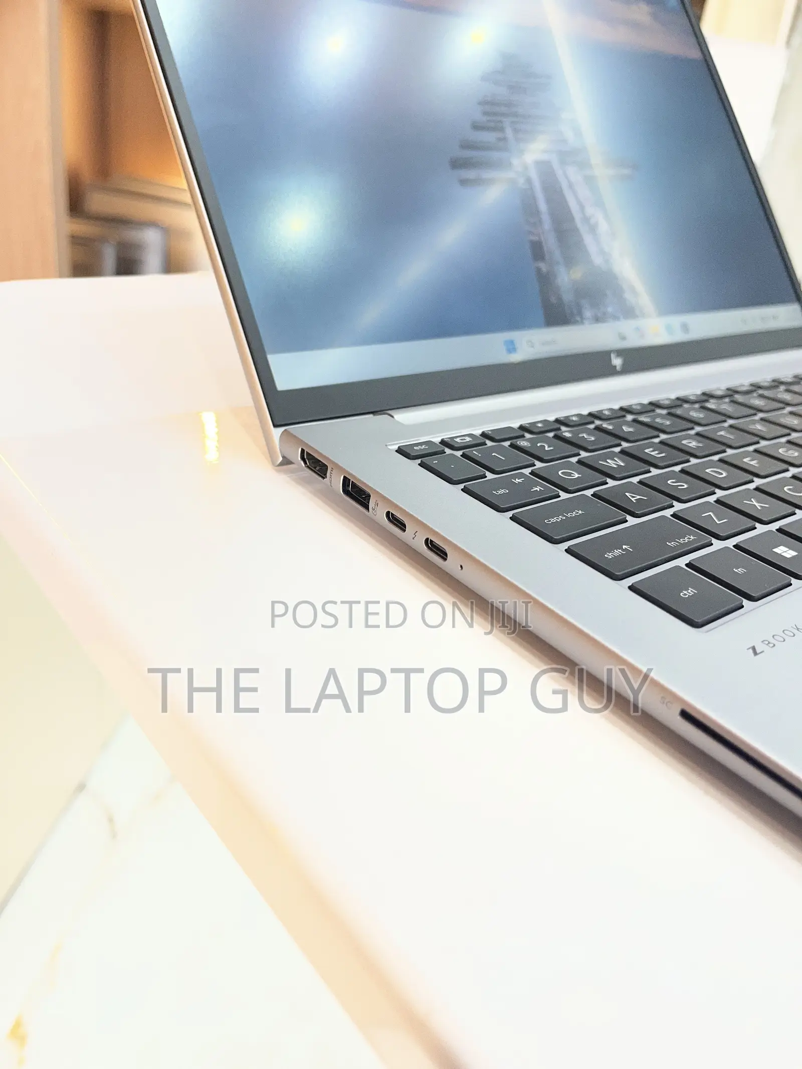 Laptop HP ZBook Firefly 14 G11 32GB Intel Core Ultra 7 SSD 512GB