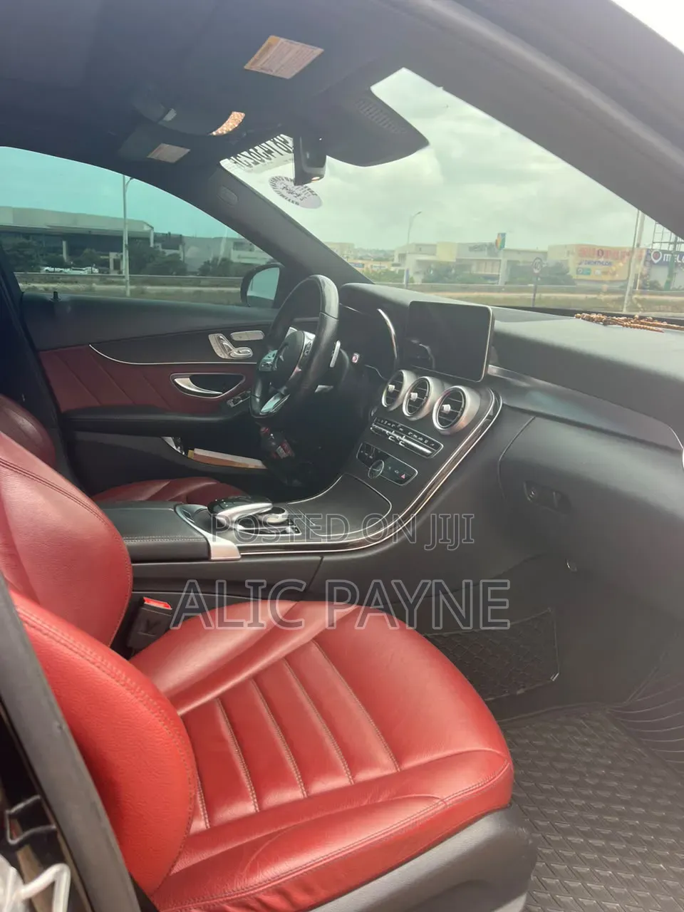 Mercedes-Benz C300 2021 Black