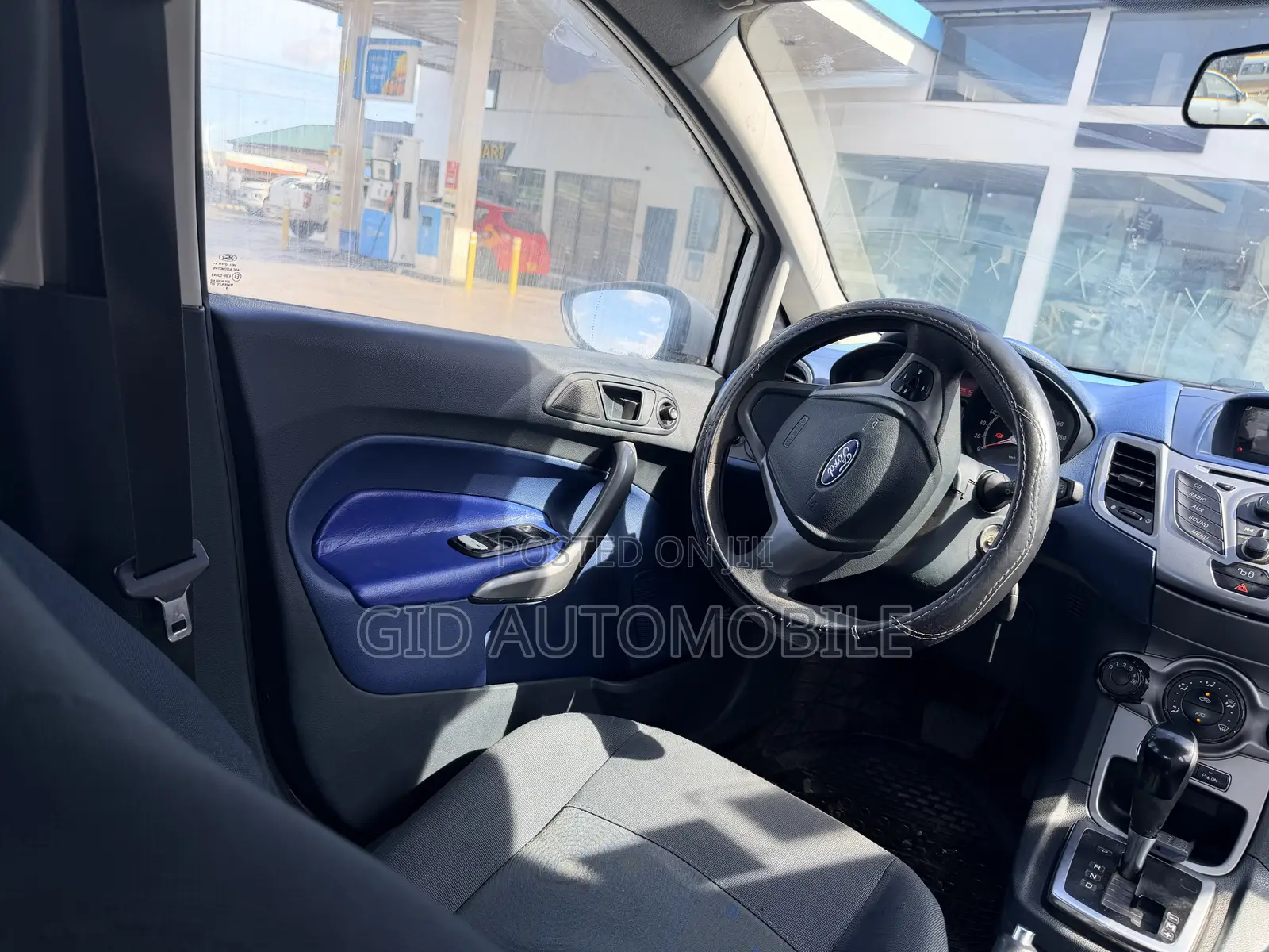 Ford Fiesta 2011 White