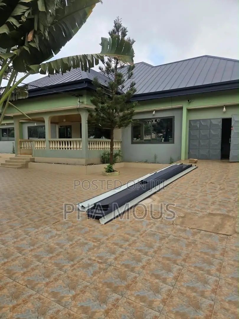 4bdrm House in Tantra Hills for rent