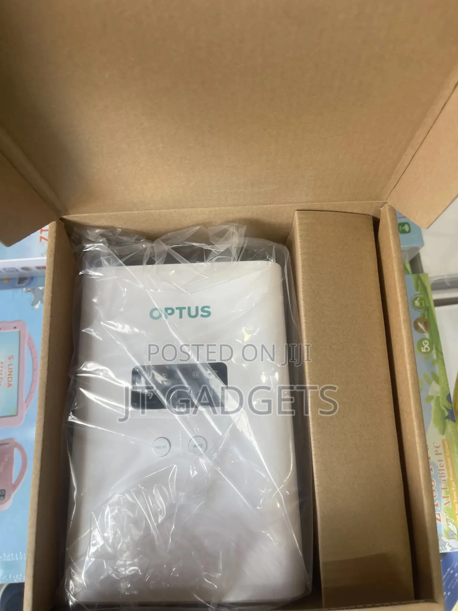 Optus 4G LTE Wi-Fi Router (Sagemcom F at ST 5366)