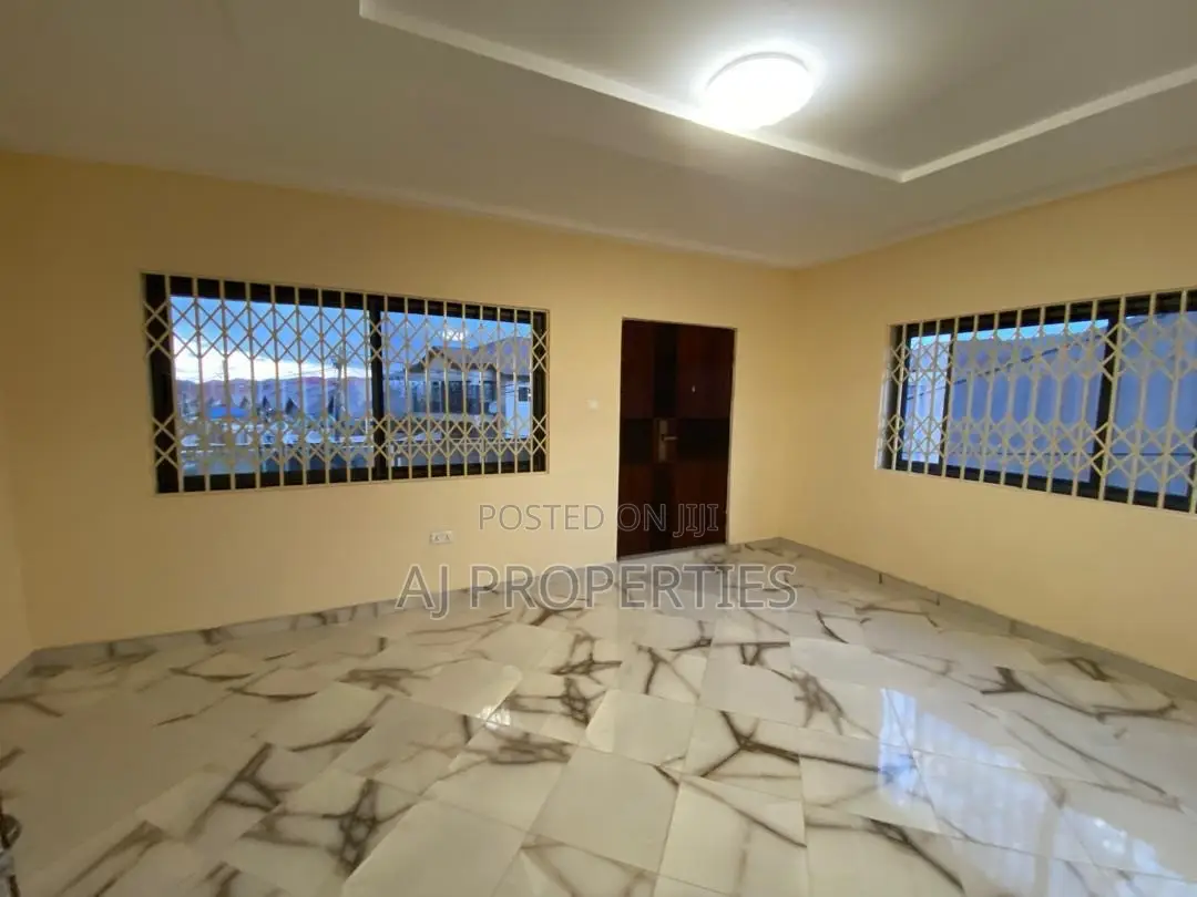 4bdrm House in Aj Properties, Oyarifa for rent