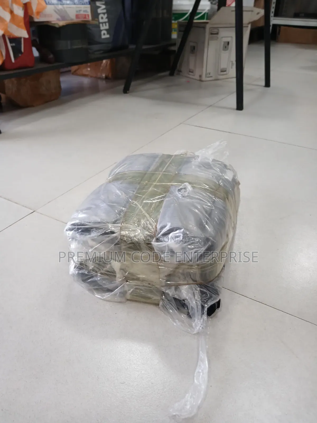 10 Liter Black Bin Liner Carton of 200pcs