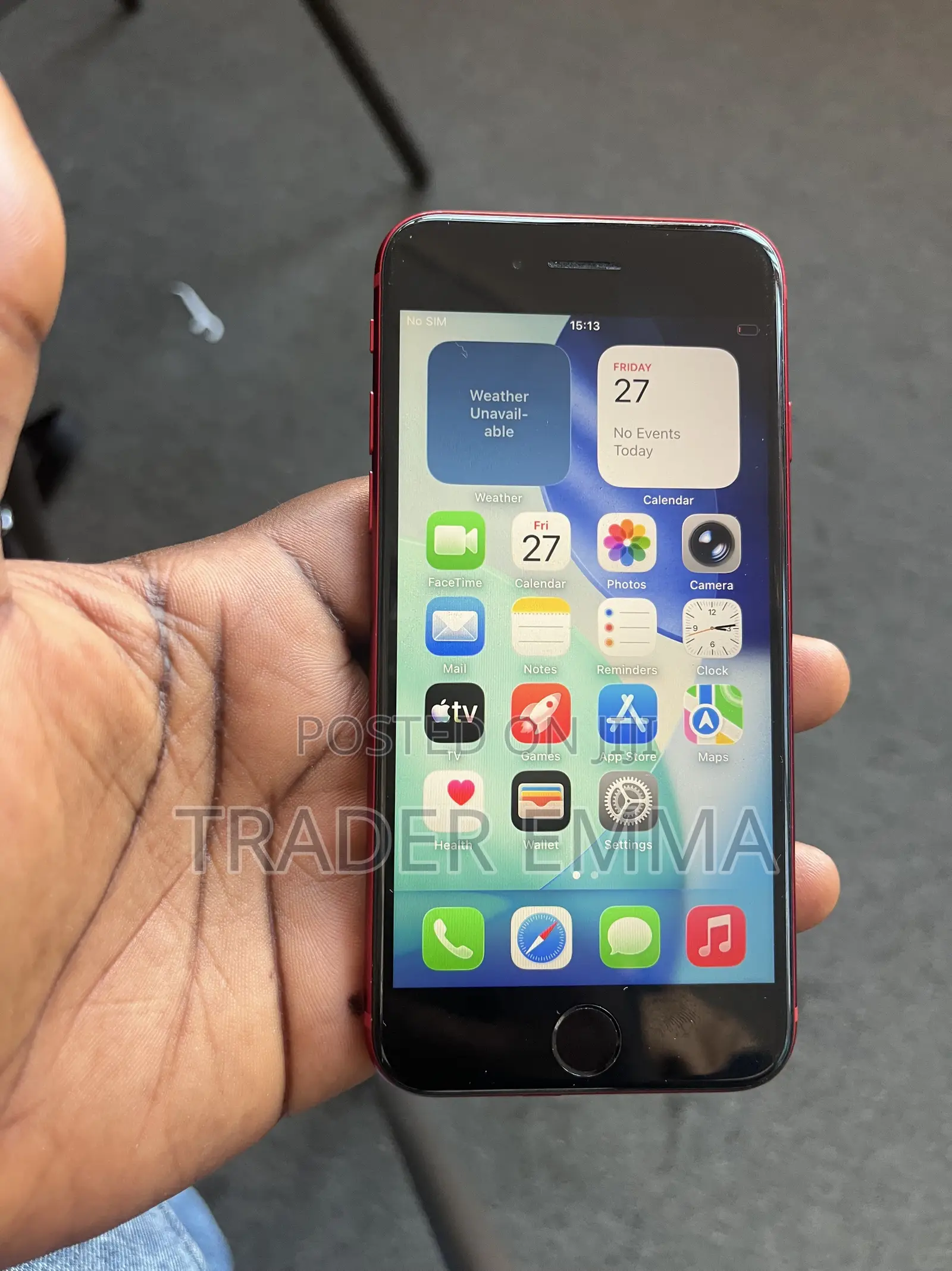 Apple iPhone SE (2022) 128 GB Red
