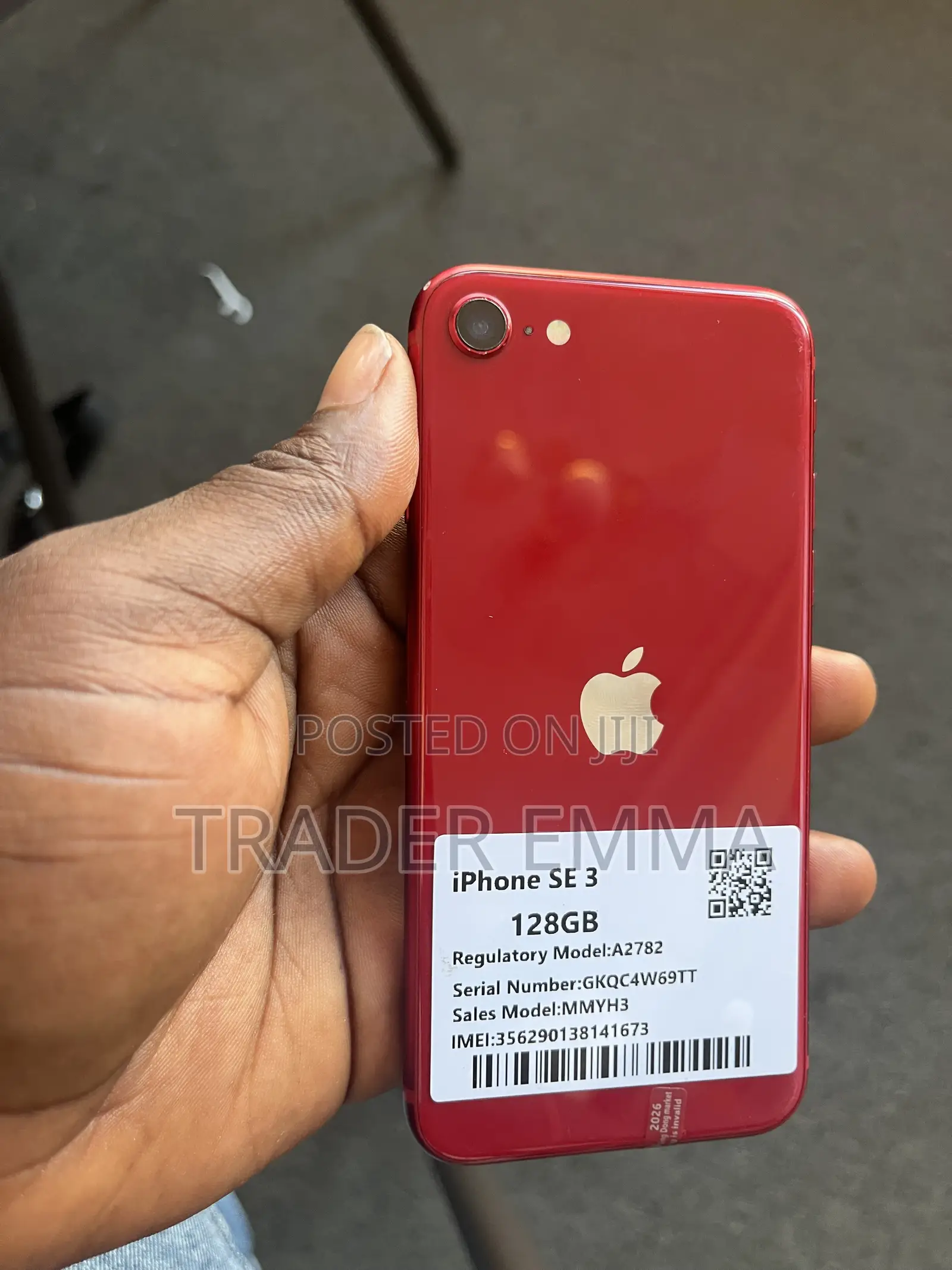 Apple iPhone SE (2022) 128 GB Red