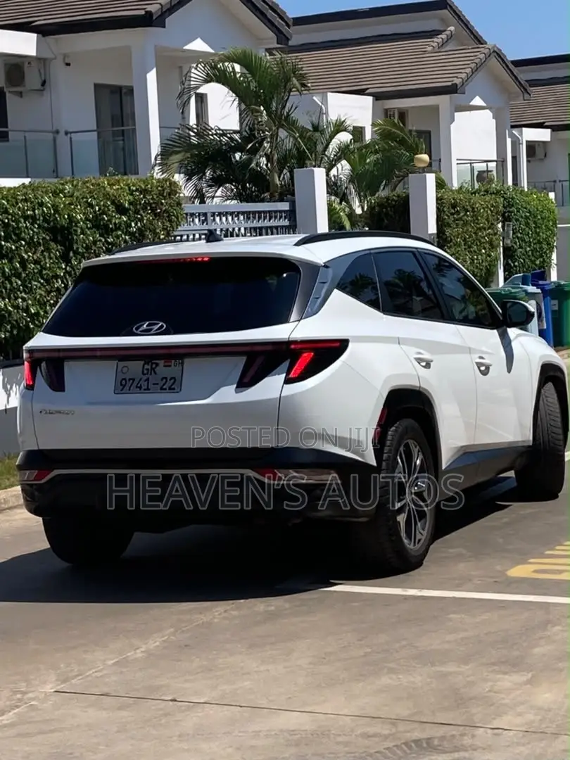 Hyundai Tucson 2022 White
