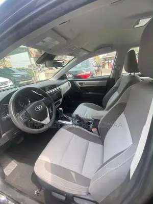 Toyota Corolla LE (1.8L 4cyl 2A) 2019 Gray