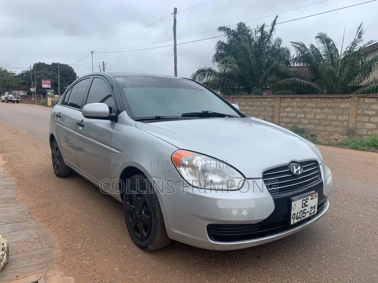 Hyundai Accent SE 2010 Silver