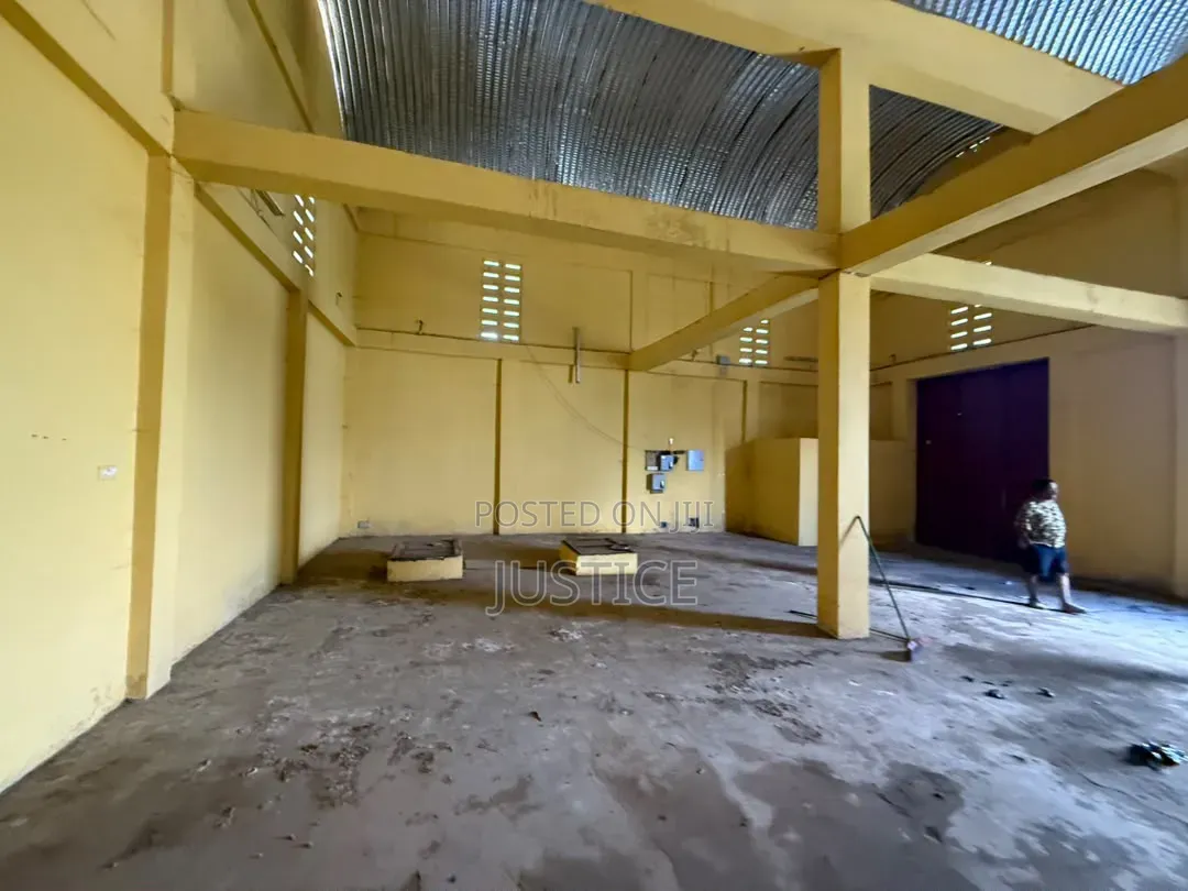Roadside 280 SQM Capacity Warehouse Weija