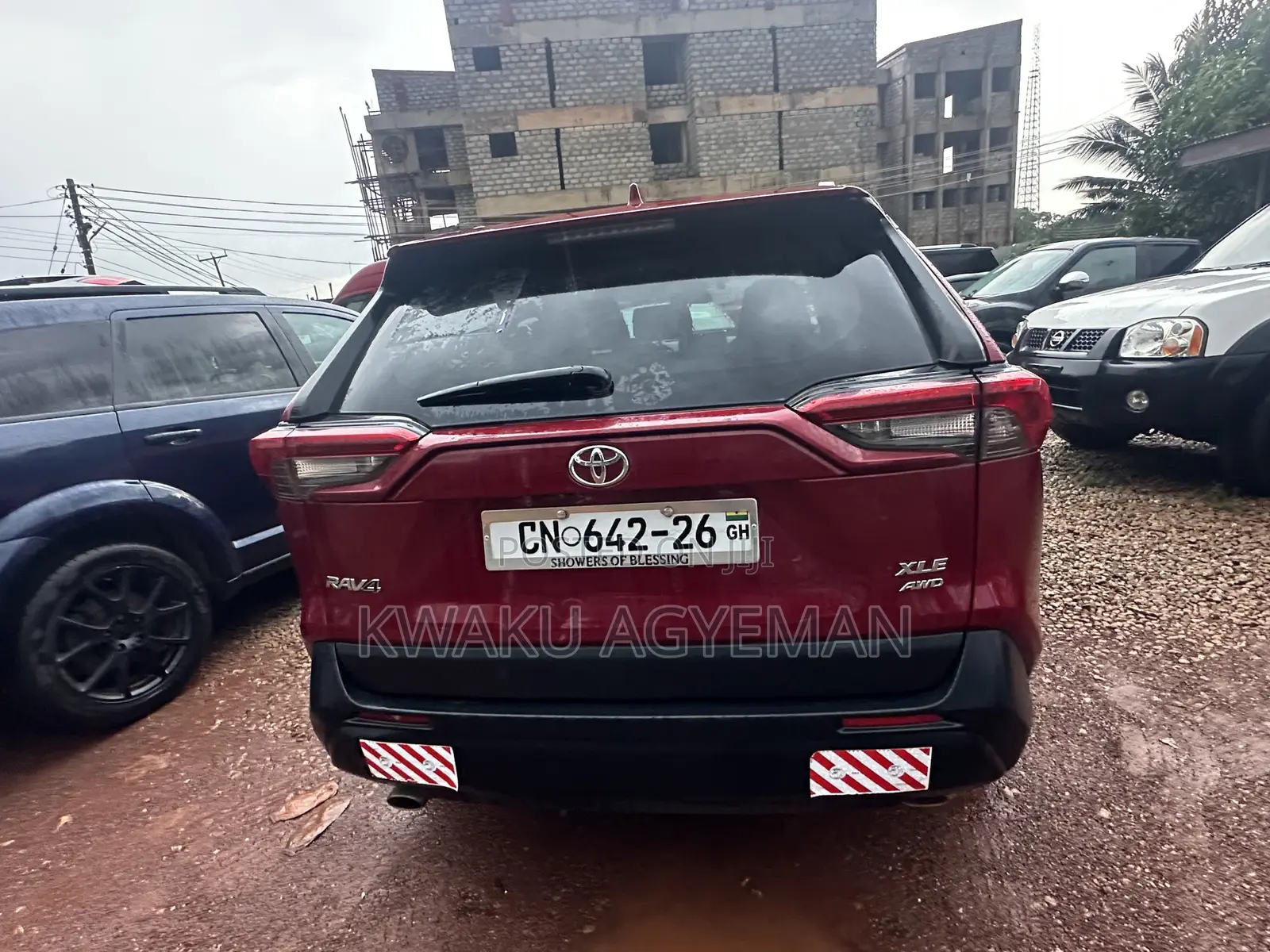 Toyota RAV4 XLE AWD 2020 Red