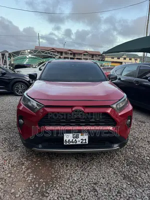 Toyota RAV4 LE AWD 2020 Red