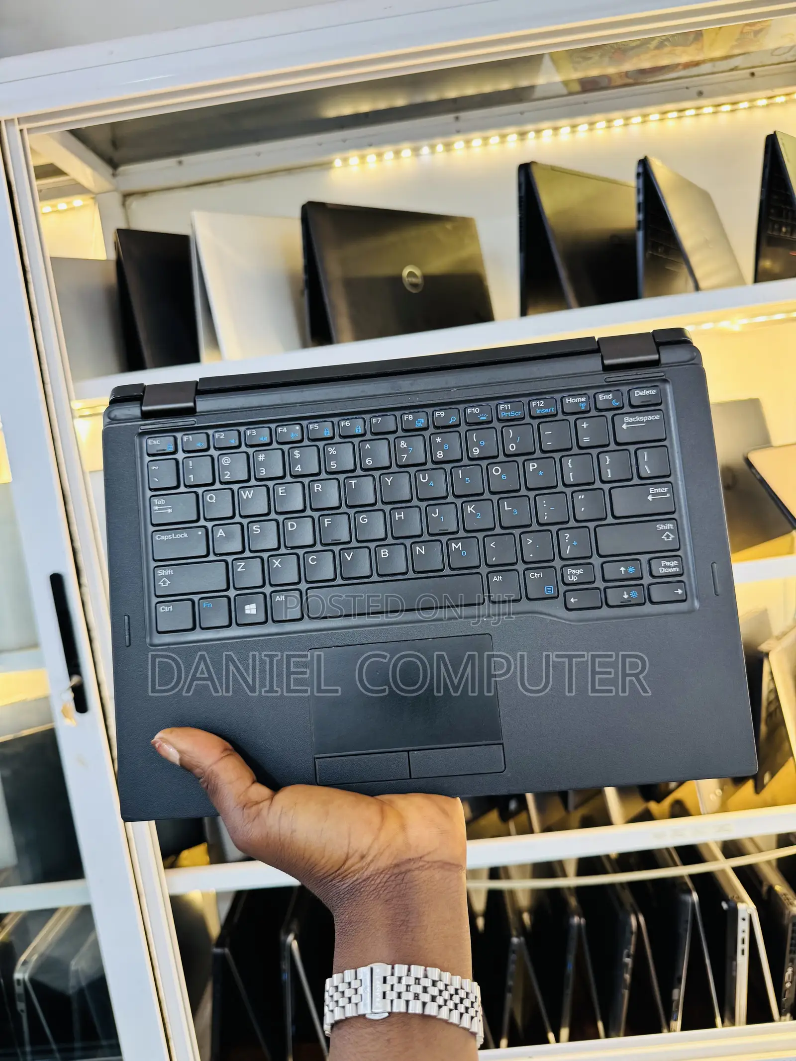 Laptop Dell Latitude 7390 2-in-1 16GB Intel Core i5 SSD 256GB