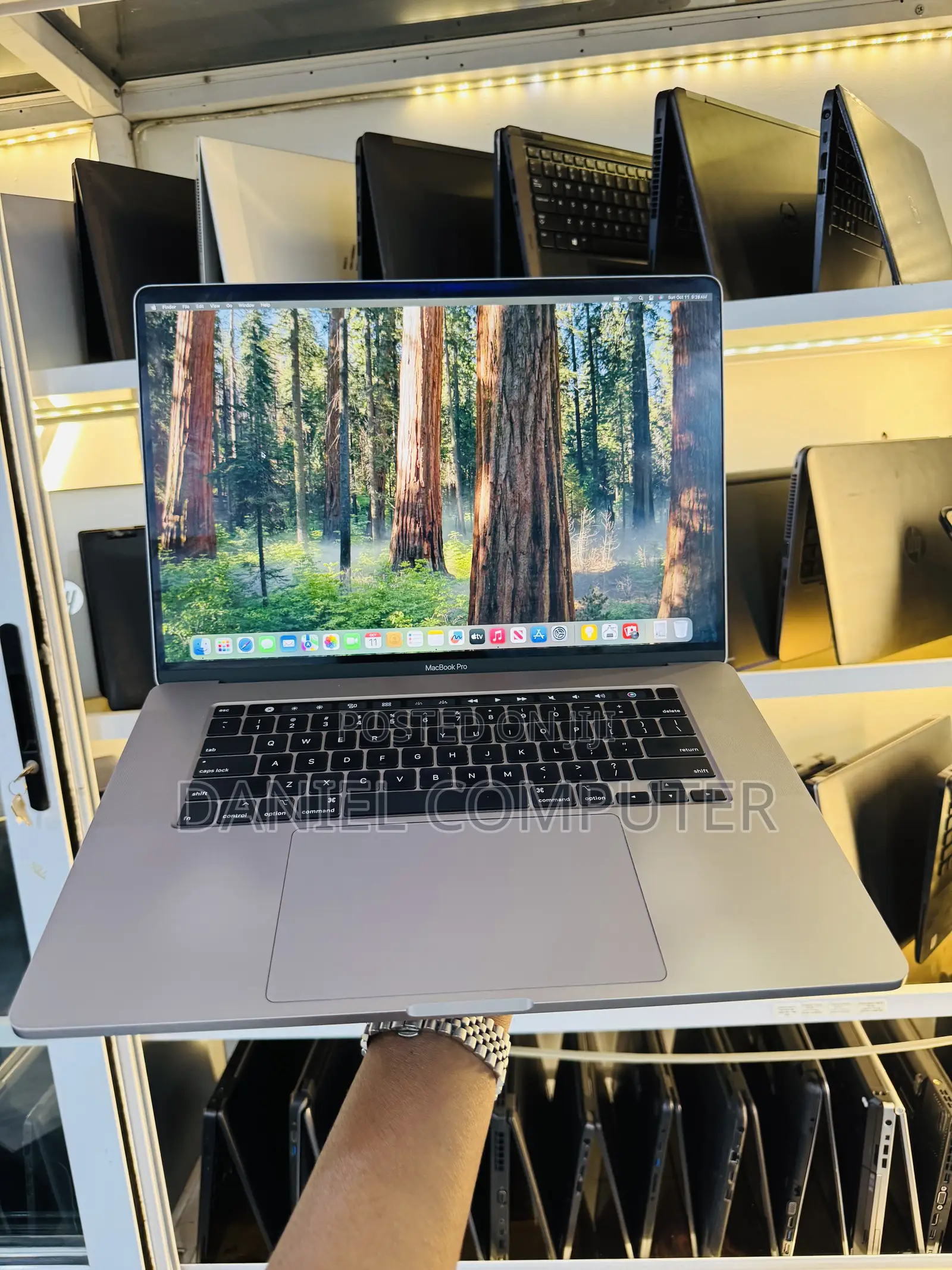 Laptop Apple MacBook Pro 2019 16GB Intel Core i7 SSD 512GB