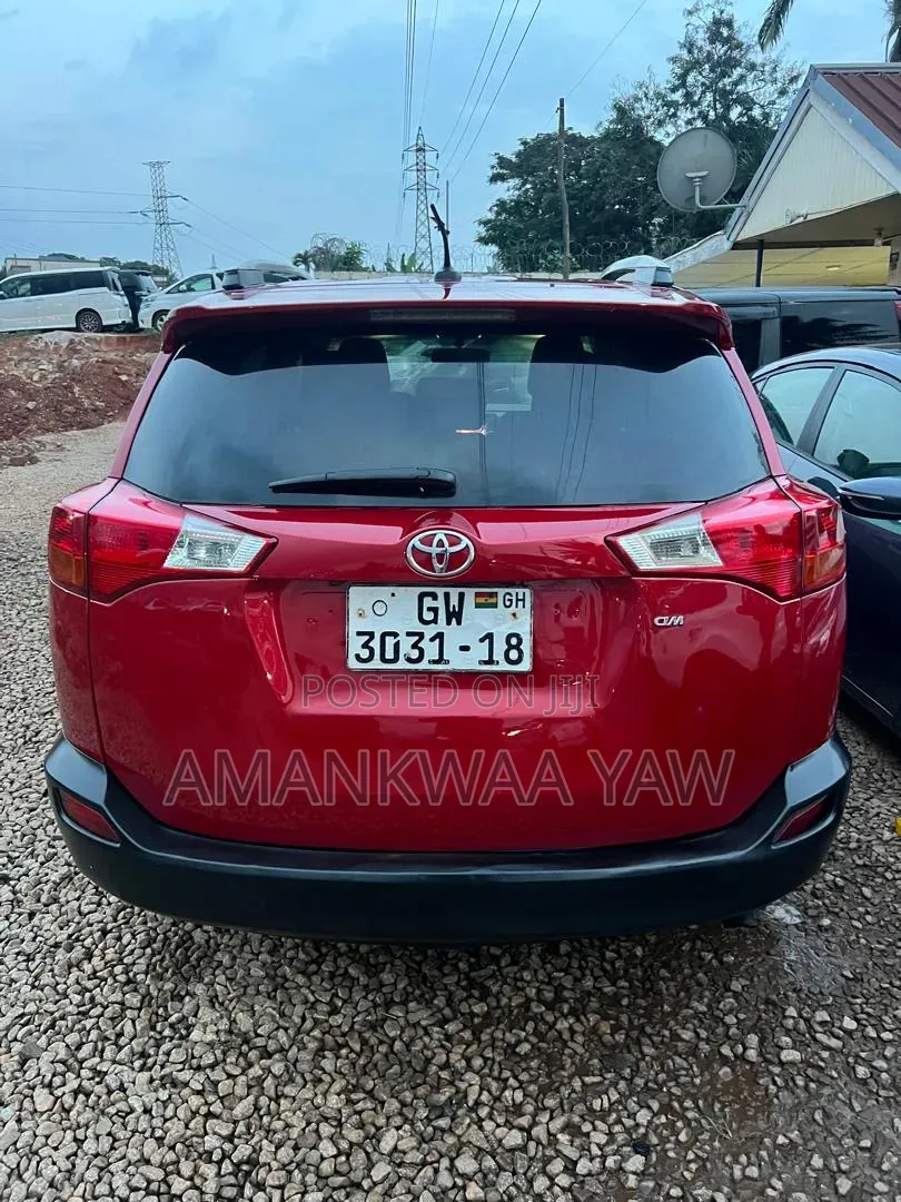 Toyota RAV4 2015 Red