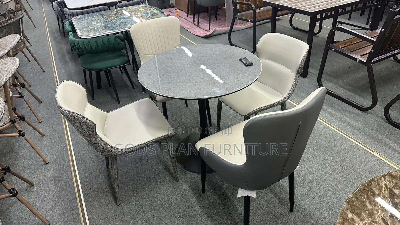 Modern Round Dining Set (1+4)