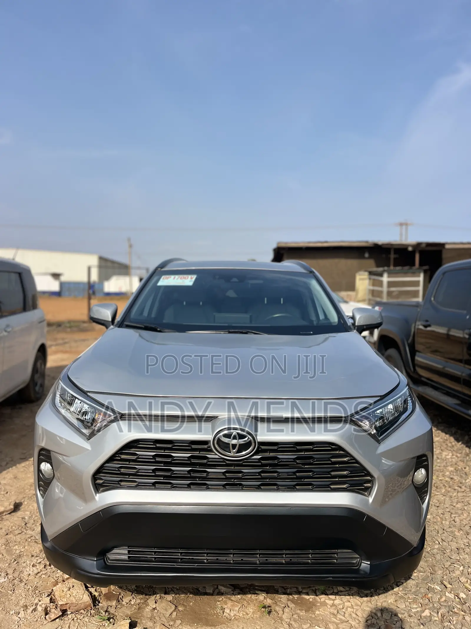 Toyota RAV4 XLE Premium FWD 2020 Silver