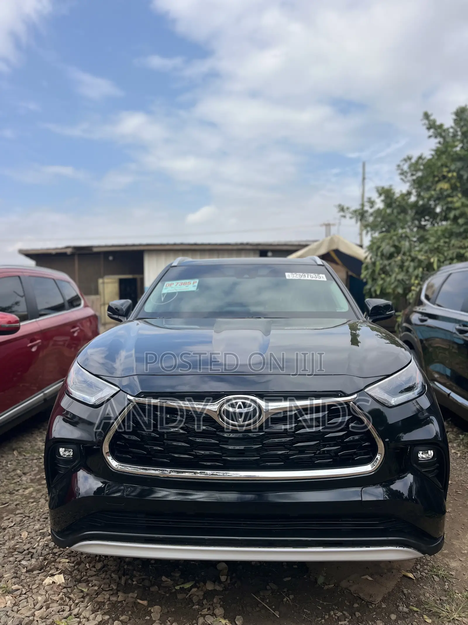 Toyota Highlander XLE AWD 2024 Black
