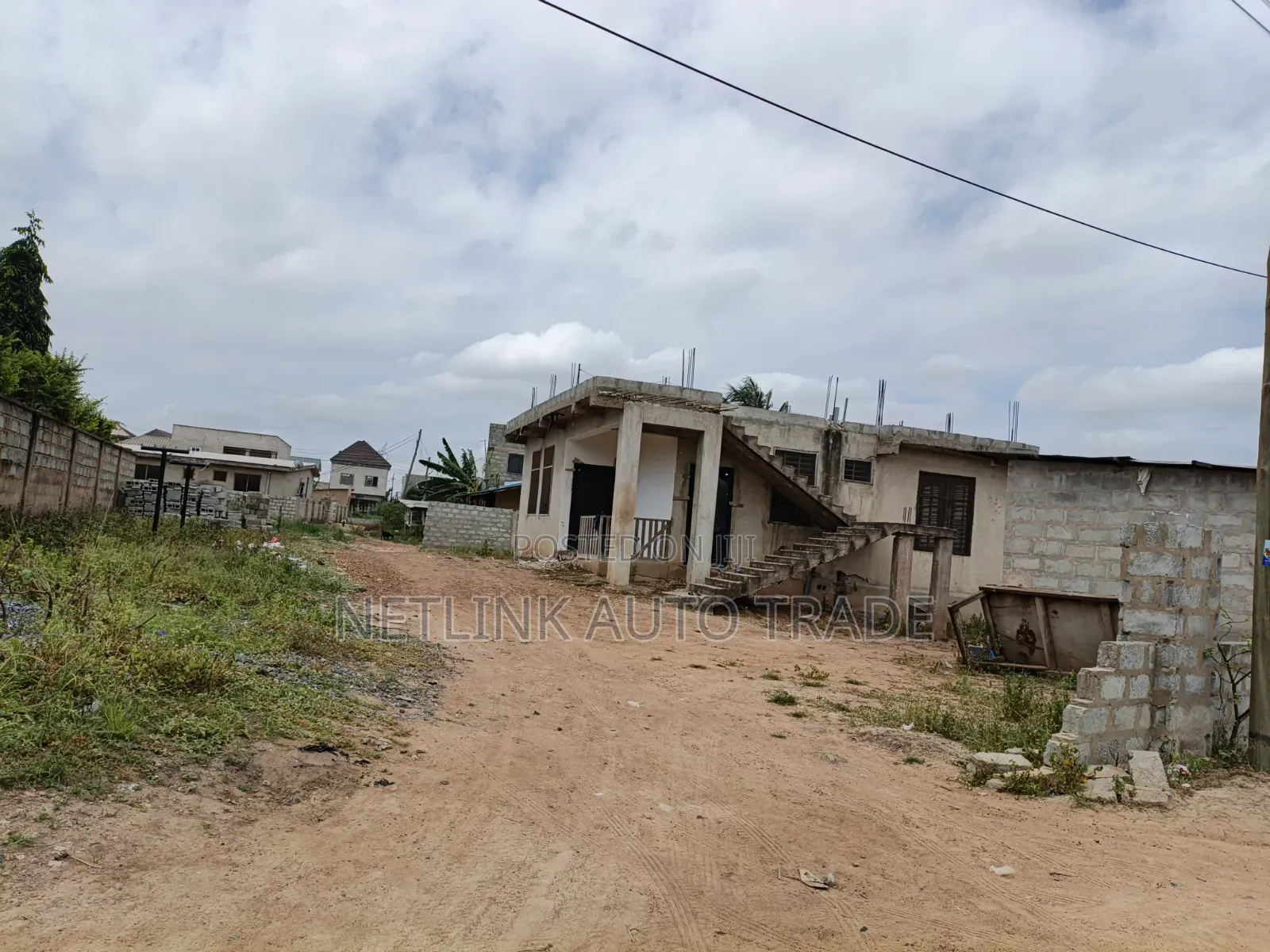 5bdrm House in Police Station for sale