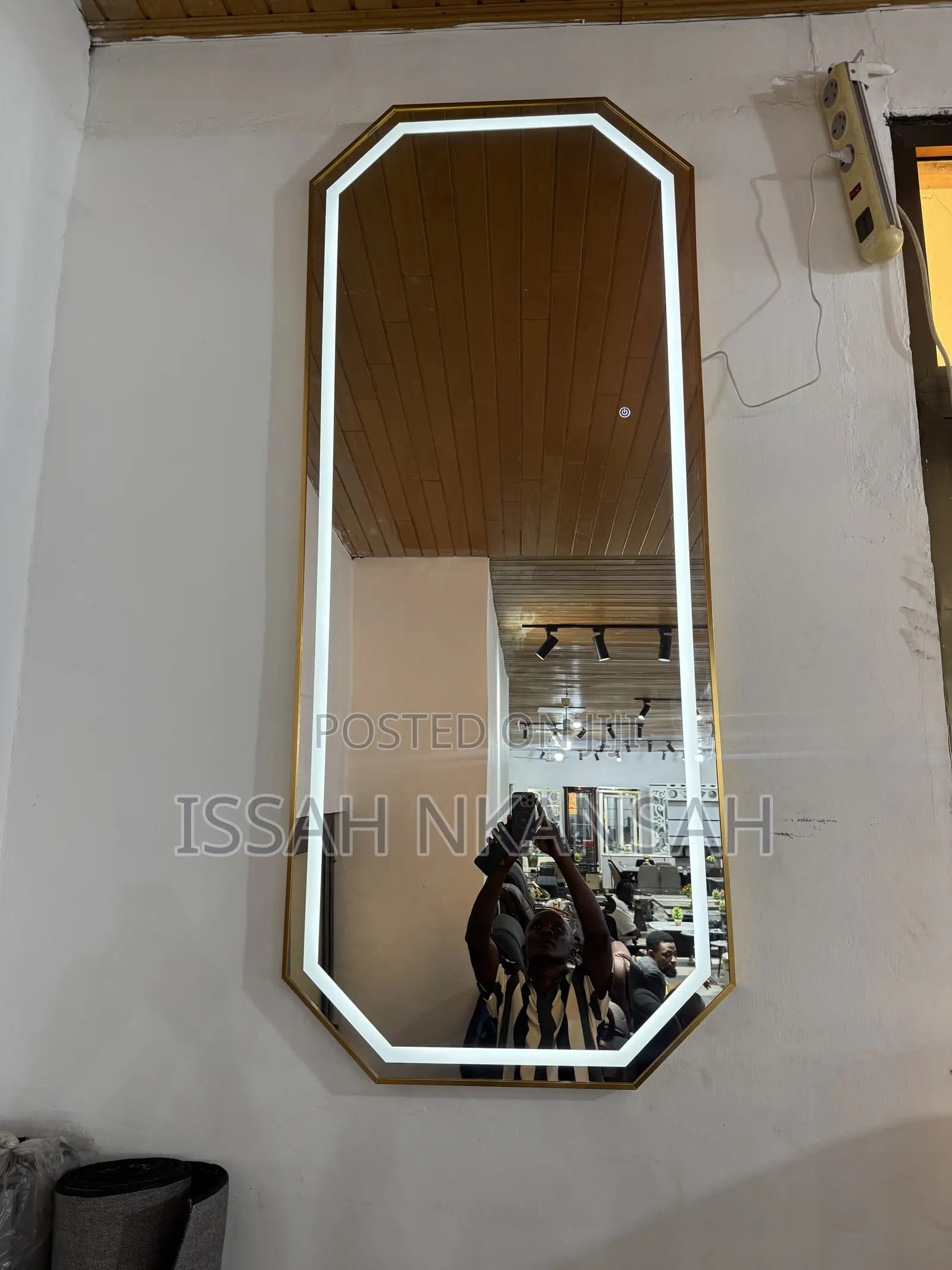 Walls Mirror With Light-70 X 170