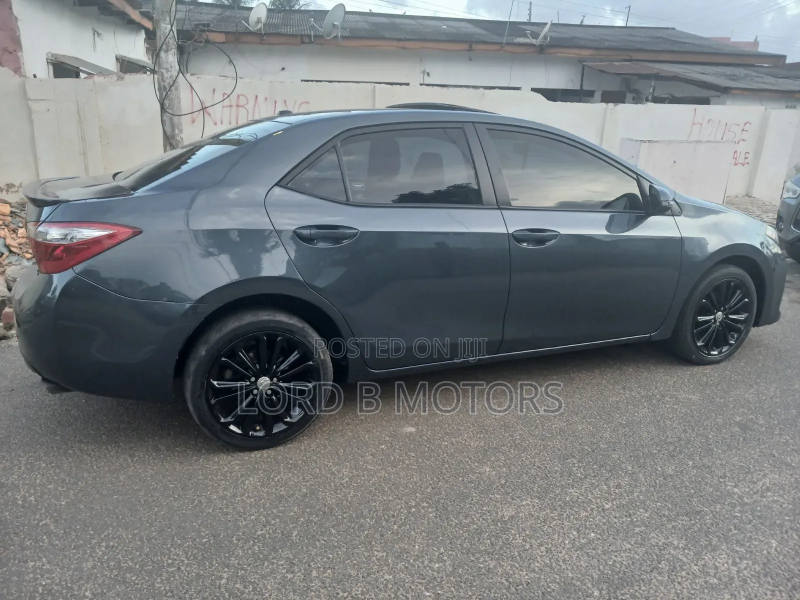 Toyota Corolla S 4dr Sedan (1.8L 4cyl CVT) 2015 Gray