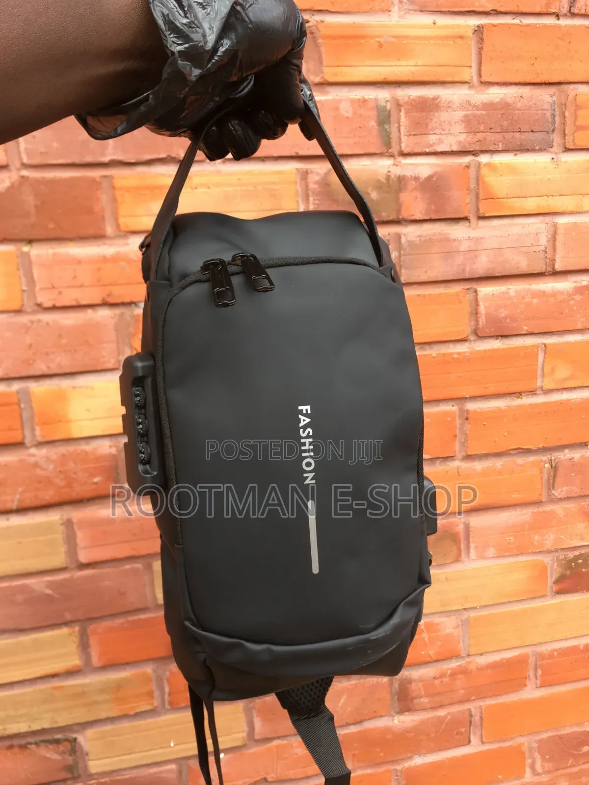 USB Rechargeable Anti-Theft Chest Bag