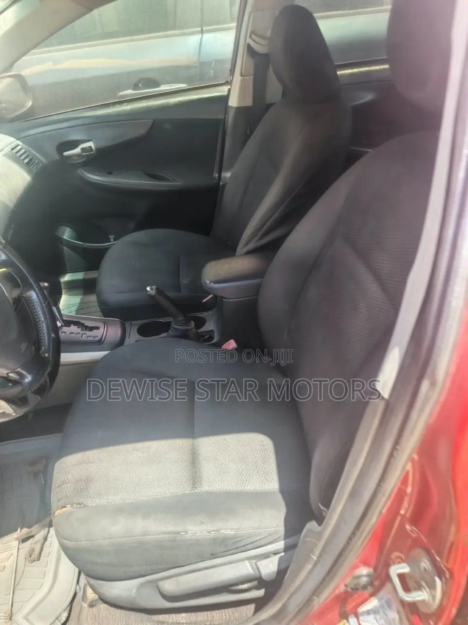 Toyota Corolla LE 4dr Sedan (1.8L 4cyl 4A) 2012 Black