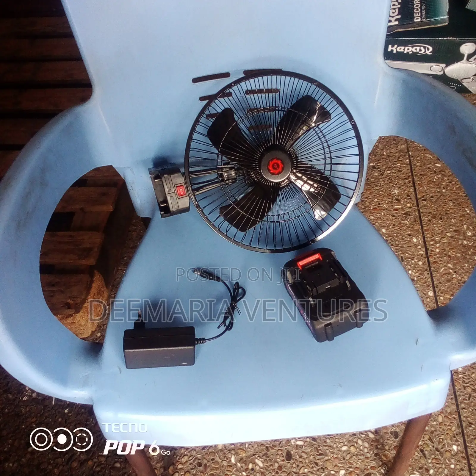 10 Inches Lithium Rechargeable Battery Mobile Fan