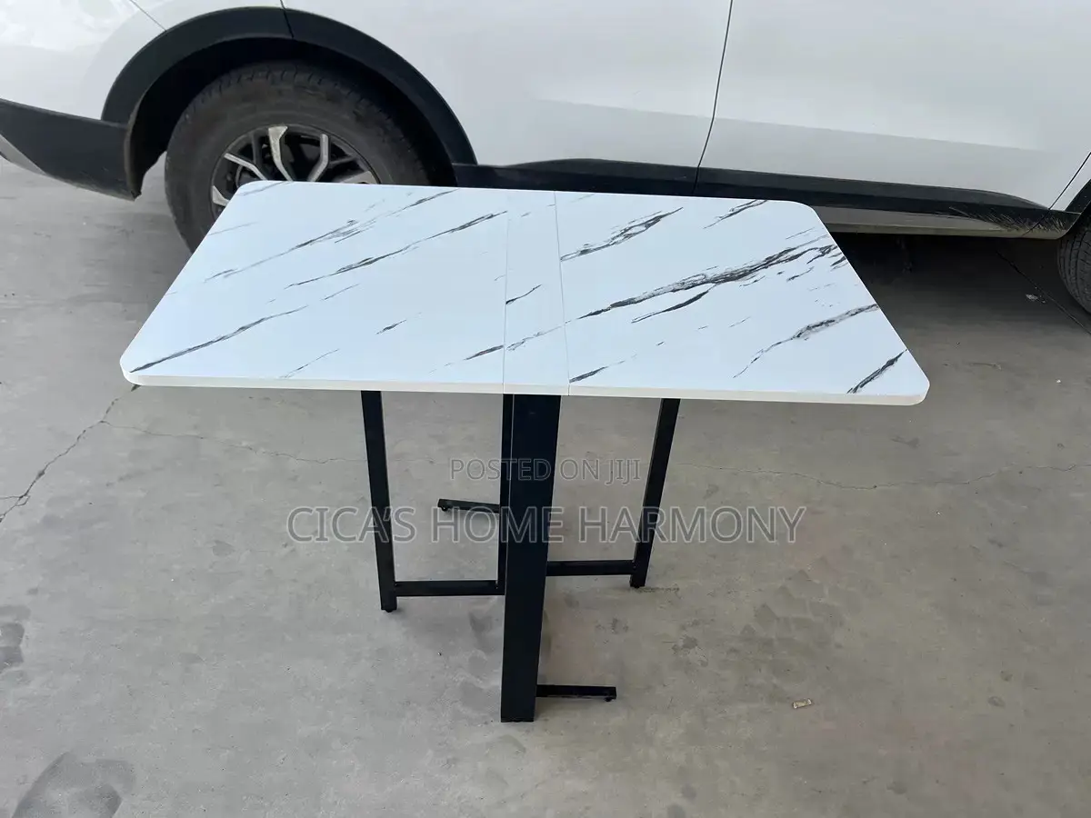 Modern Foldable Dinning Table
