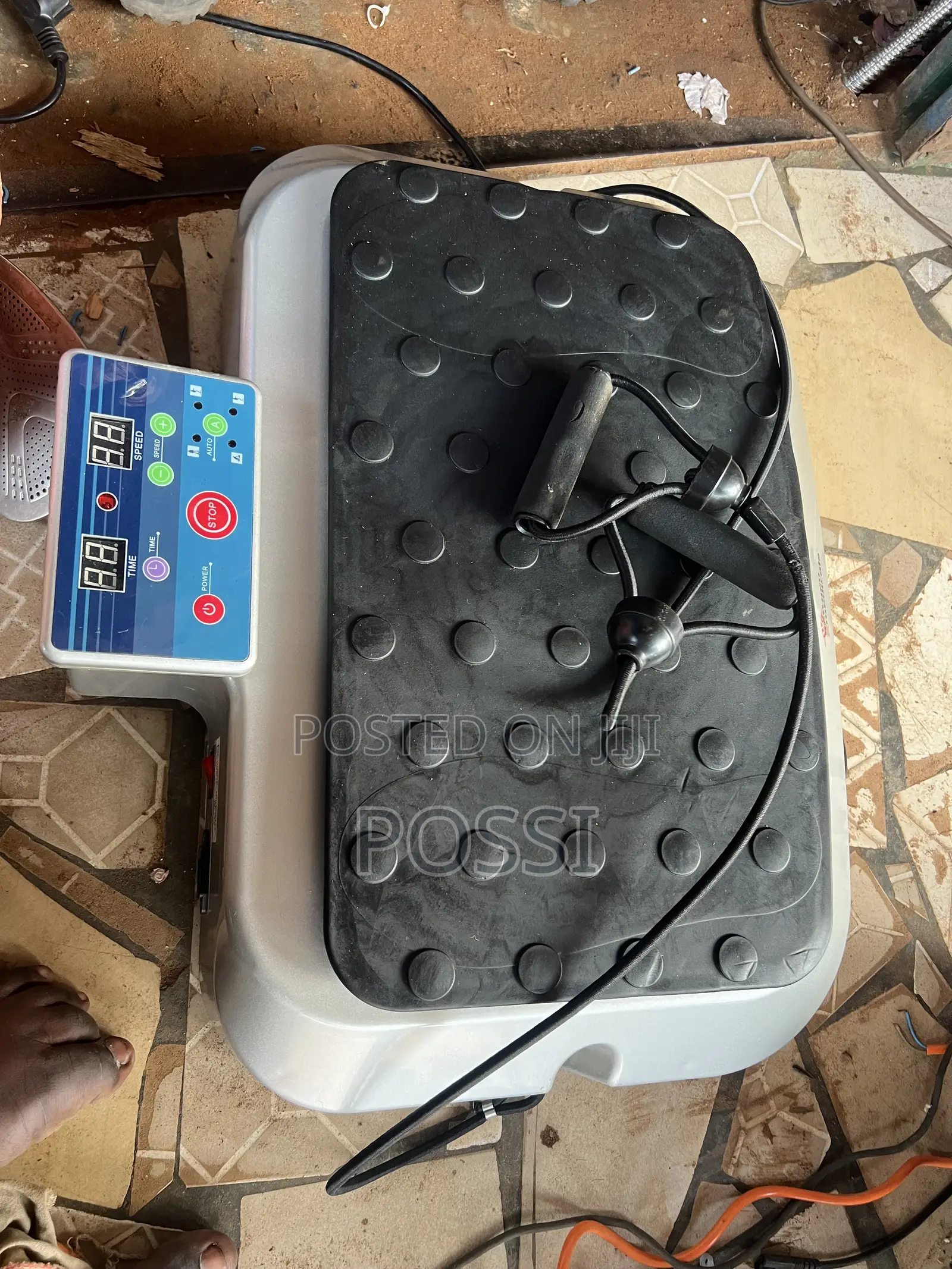 Plate Massager From Germany Working Perfectly