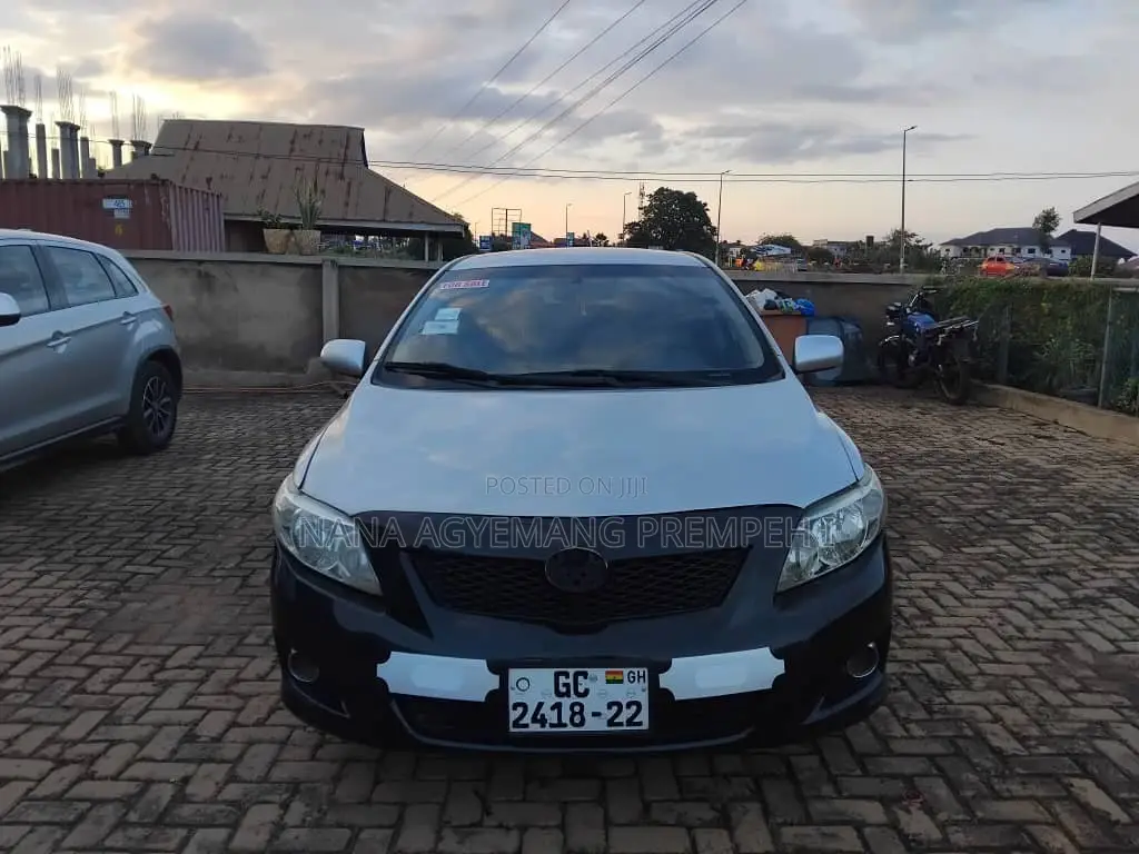 Toyota Corolla S 4dr Sedan (1.8L 4cyl 4A) 2011 Silver