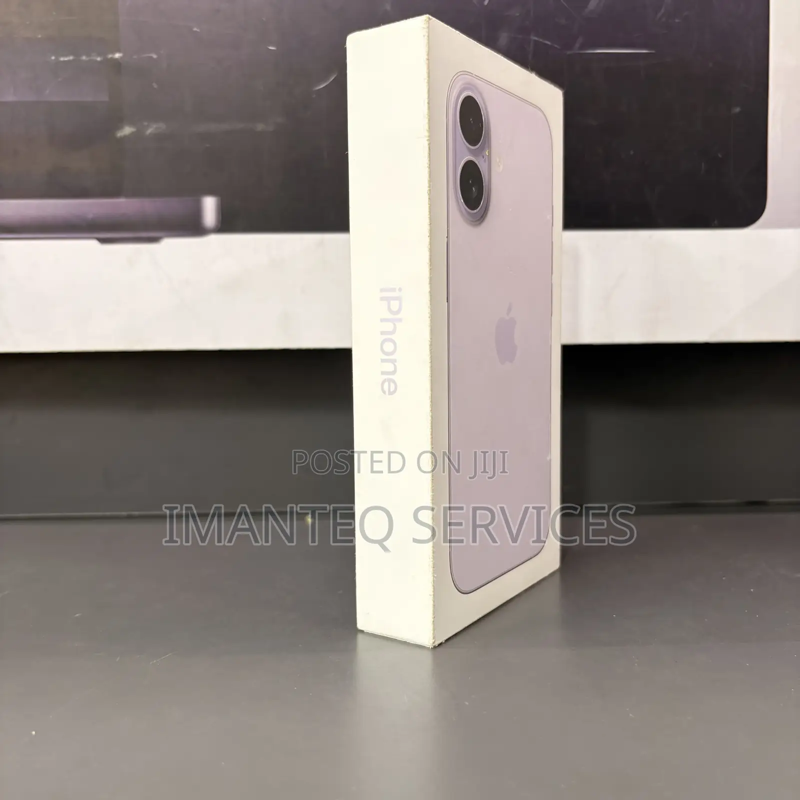 New Apple iPhone 17 256 GB Purple