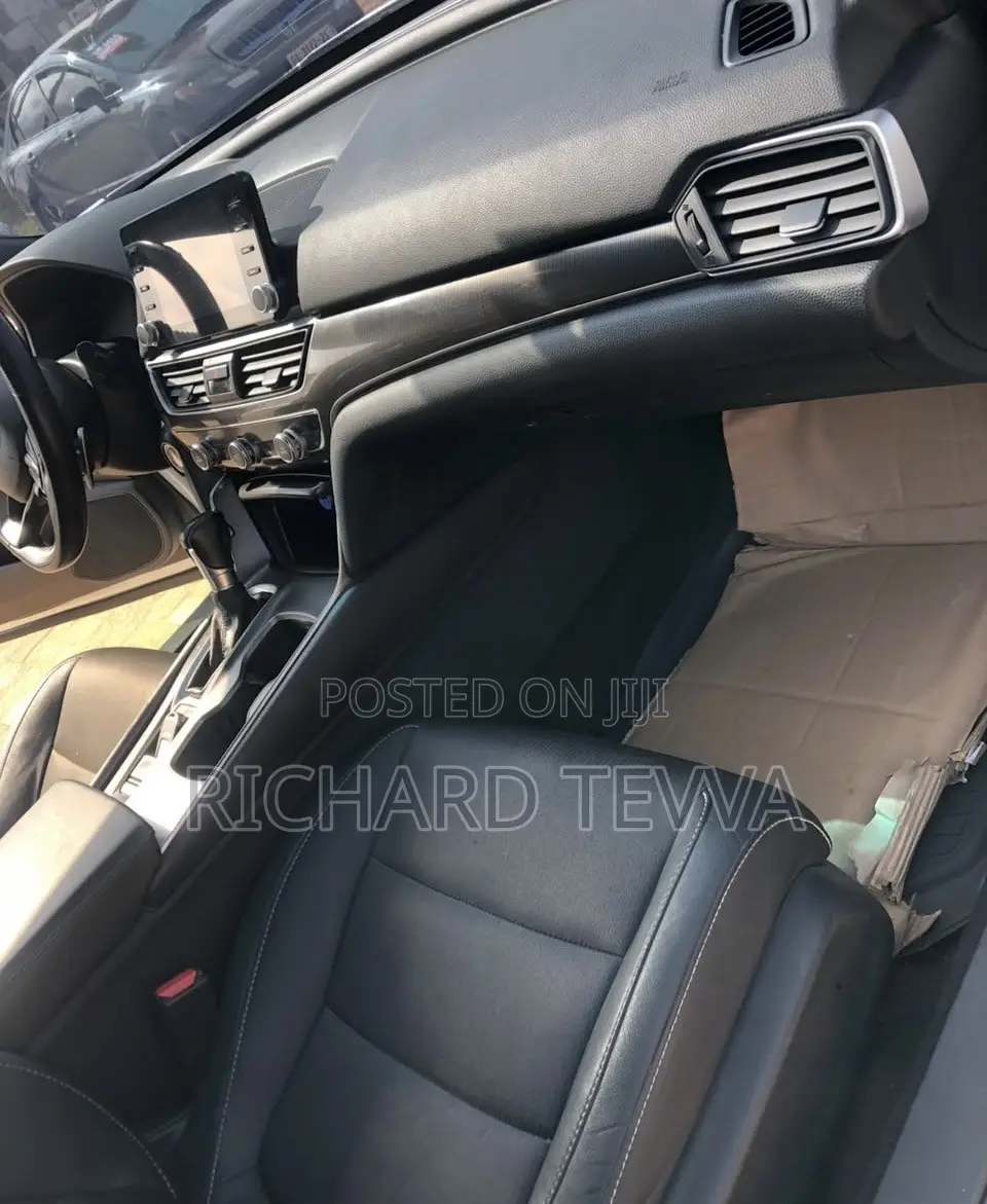 Honda Accord Sport (1.5L 4cyl Turbo CVT) 2019 White