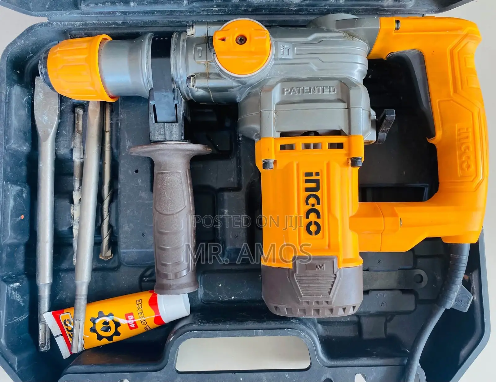 1050 Watt Rotary Hammer Drill With 5pcs Bits Included - Rh1050