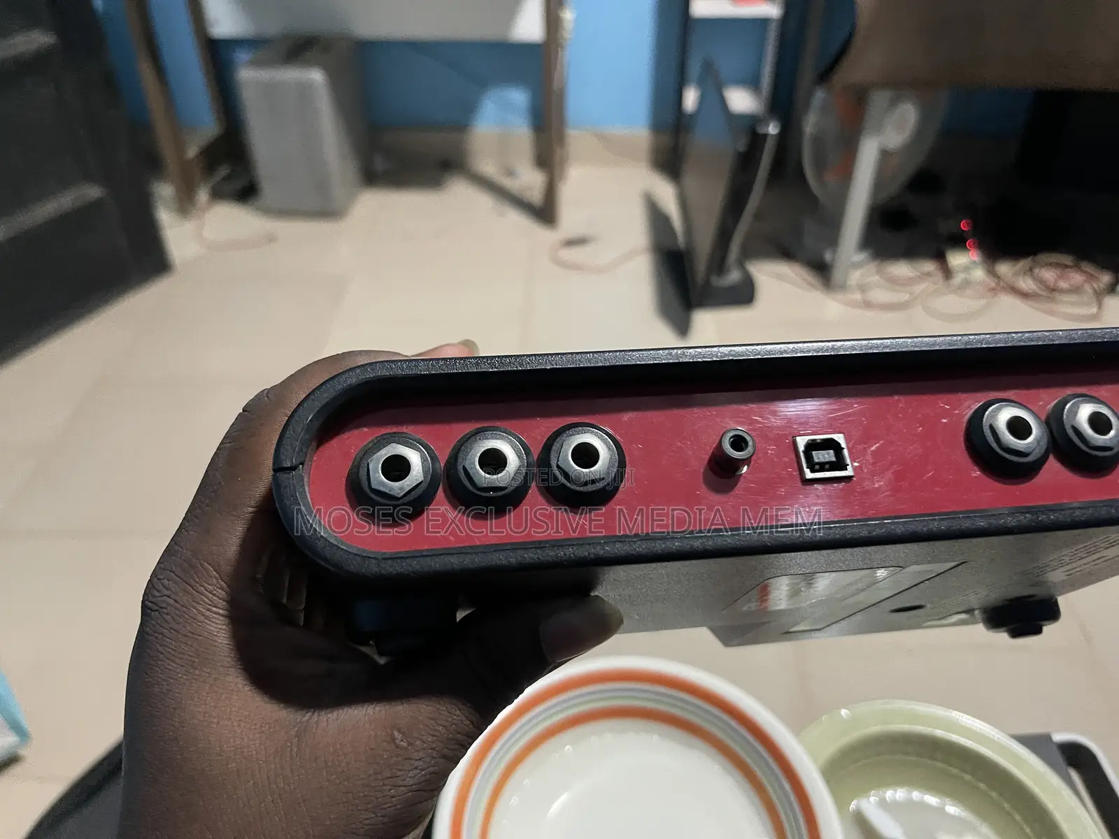 Line 6 TonePort UX2 – USB Audio Interface