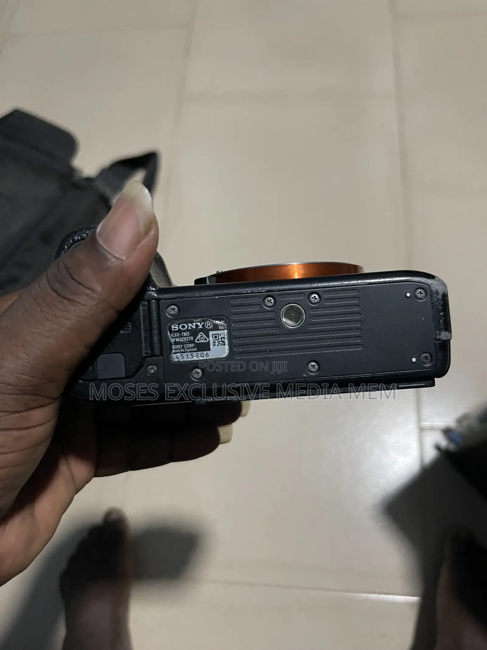 Sony Alpha A7 II (A7M2) – Full Frame Mirrorless Camera