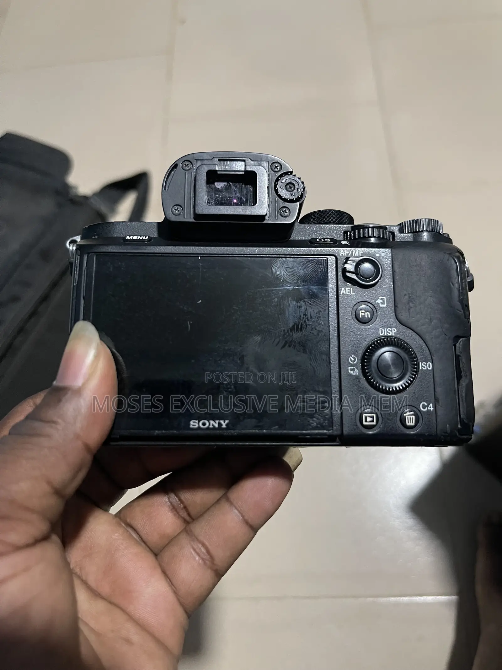 Sony Alpha A7 II (A7M2) – Full Frame Mirrorless Camera