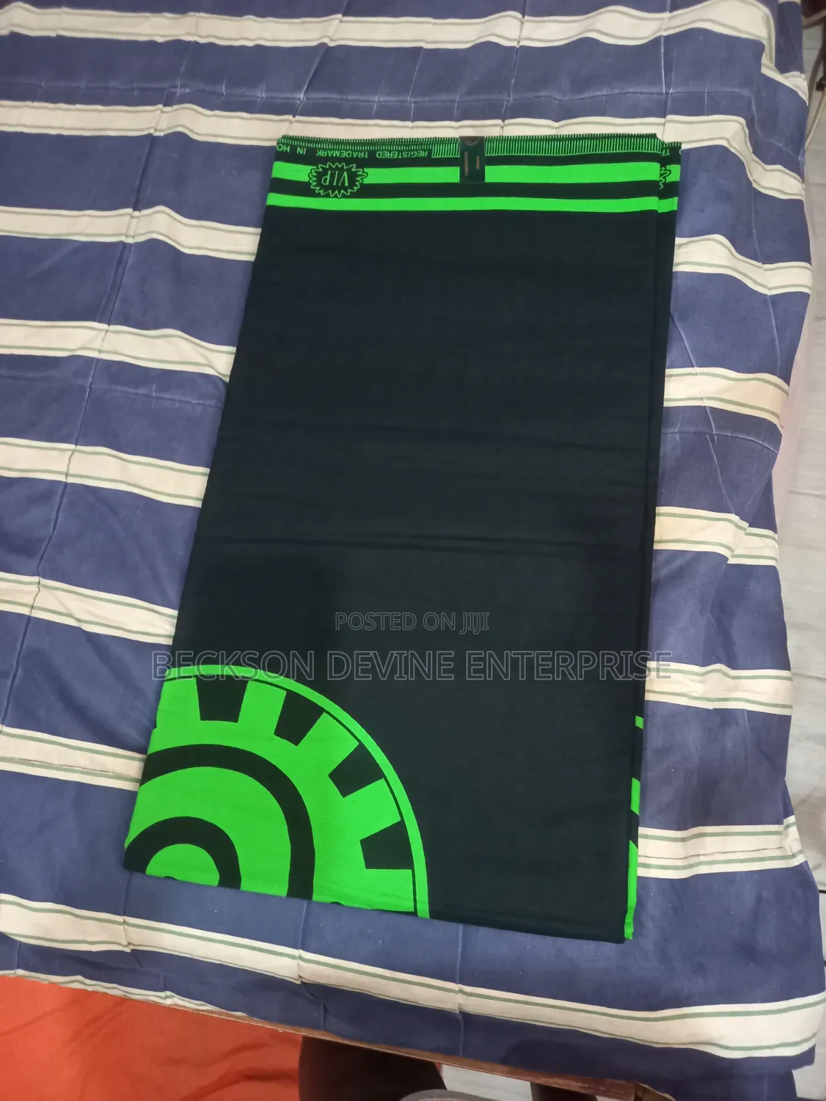 Green & Black African Print(Me Ba W) Abroyire)