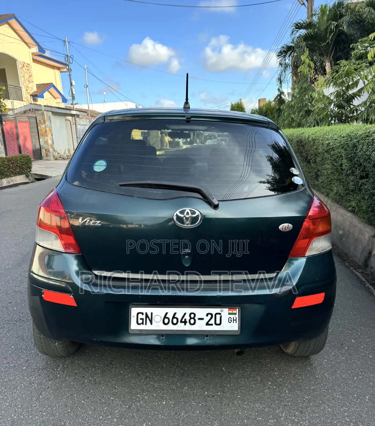 Toyota Vitz 1.3 AWD 5dr 2010 Blue