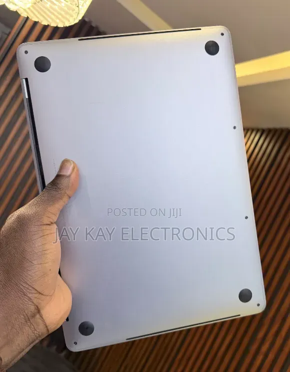 Laptop Apple MacBook Pro 2016 16GB Intel Core i7 SSD 512GB