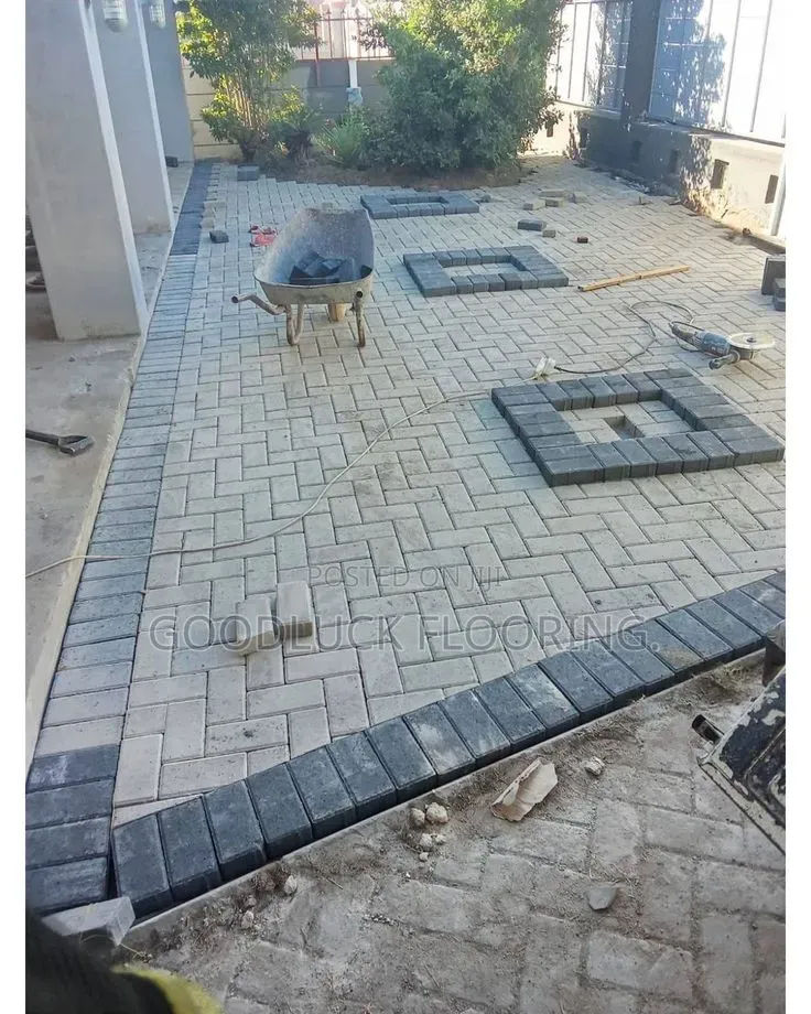 Pavement Floor