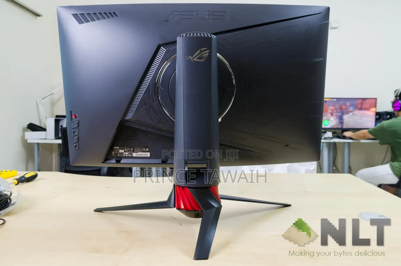 ASUS Rog Strix Xg32v Gaming Monitor Curved