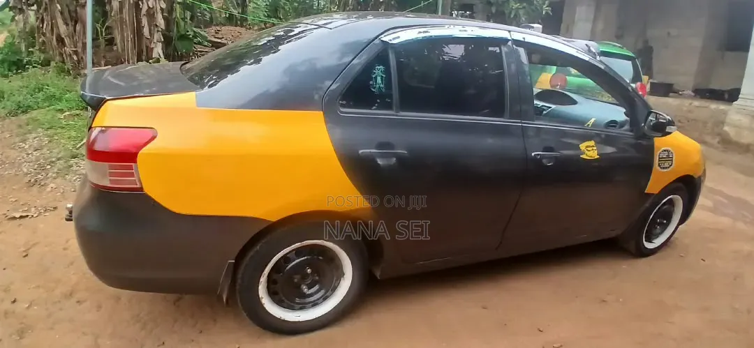 Toyota Yaris 2008 Black