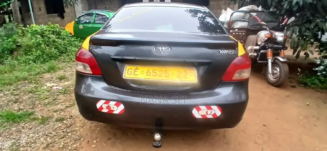 Toyota Yaris 2008 Black