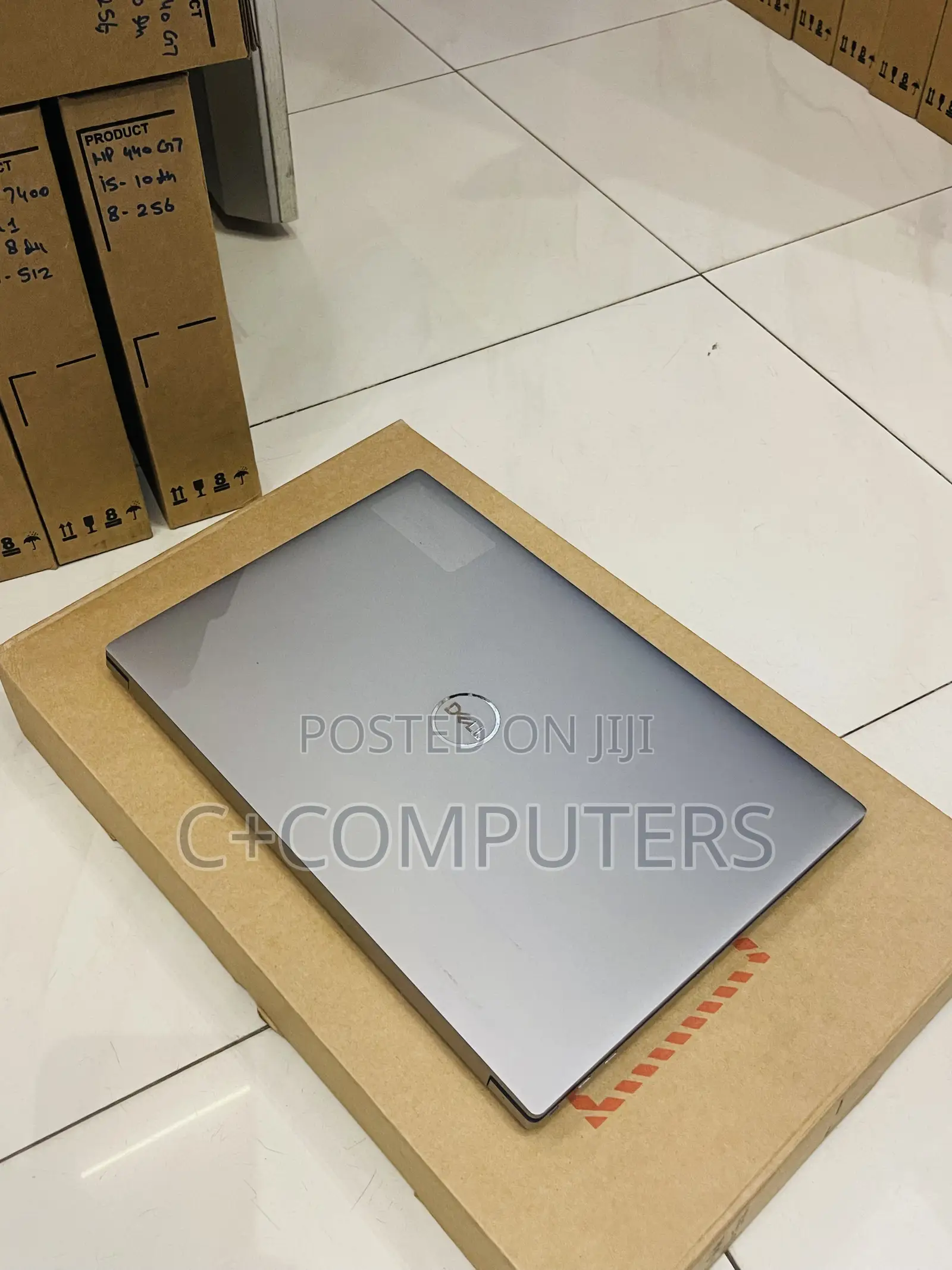 New Laptop Dell Precision 5560 32GB Intel Core i9 SSD 512GB