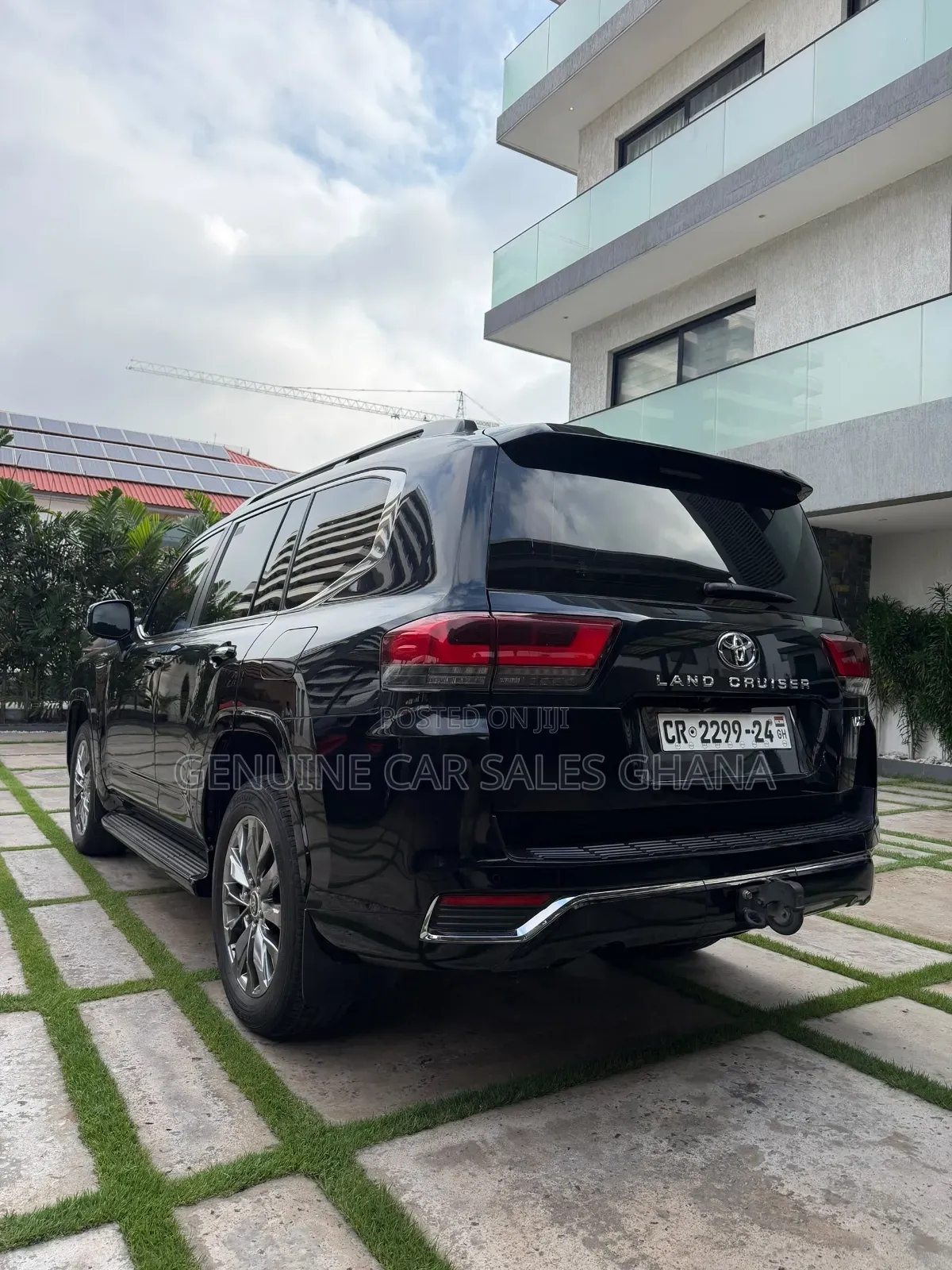 Toyota Land Cruiser LC300 2024 Black